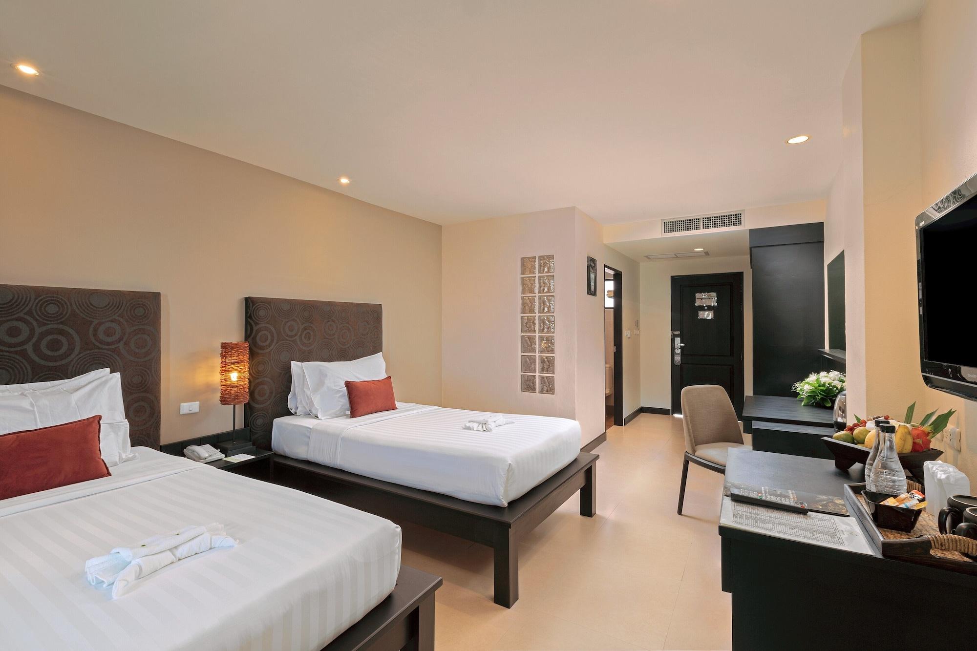 Baramee Resortel Patong Kültér fotó