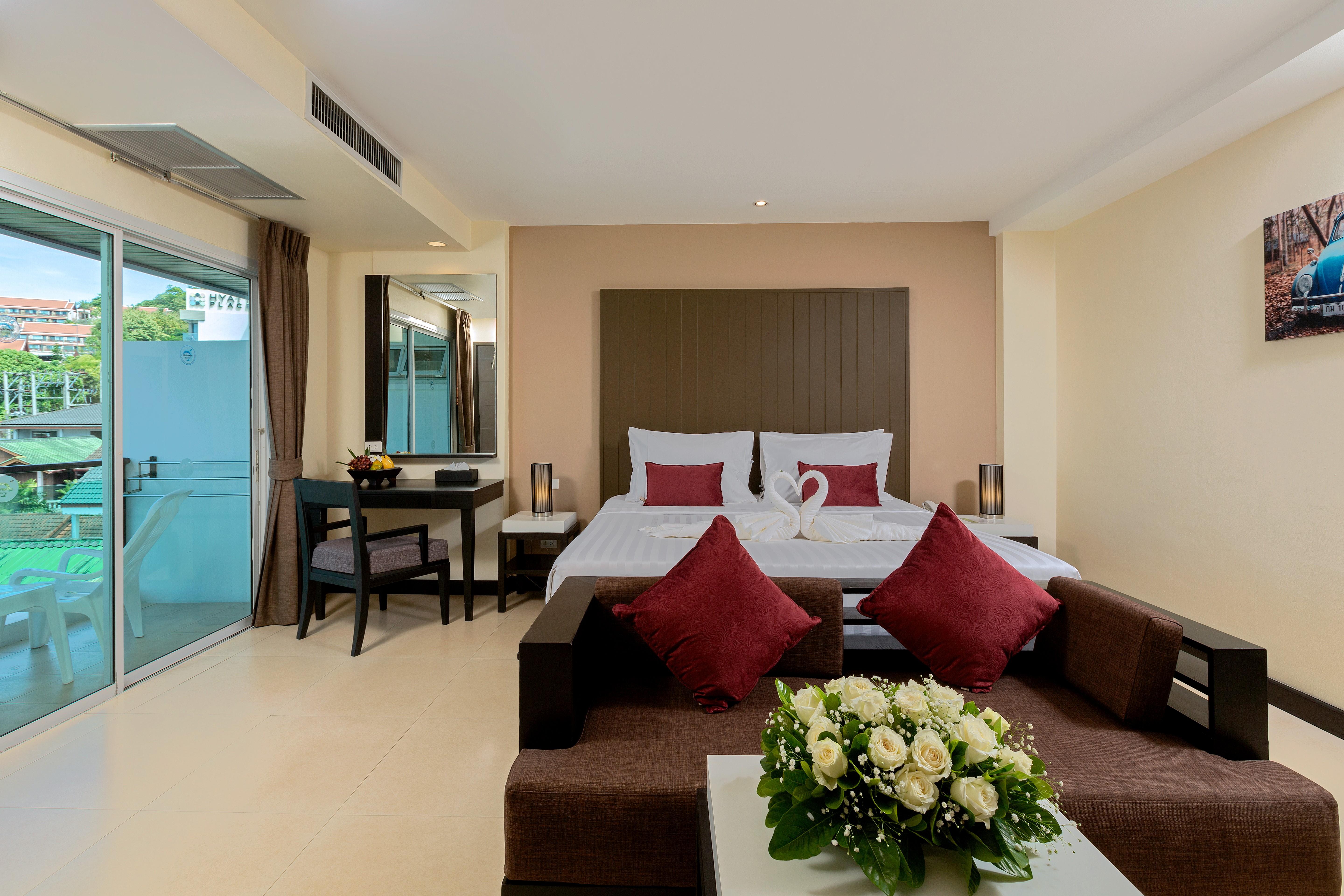 Baramee Resortel Patong Kültér fotó