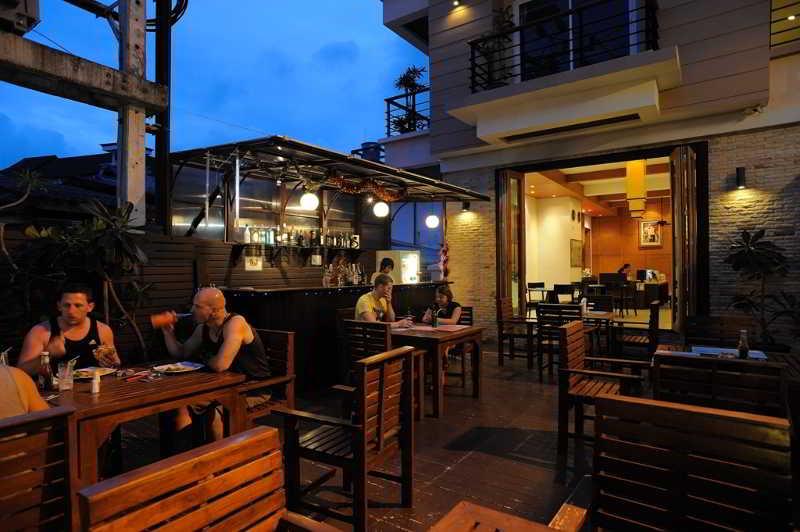 Baramee Resortel Patong Kültér fotó
