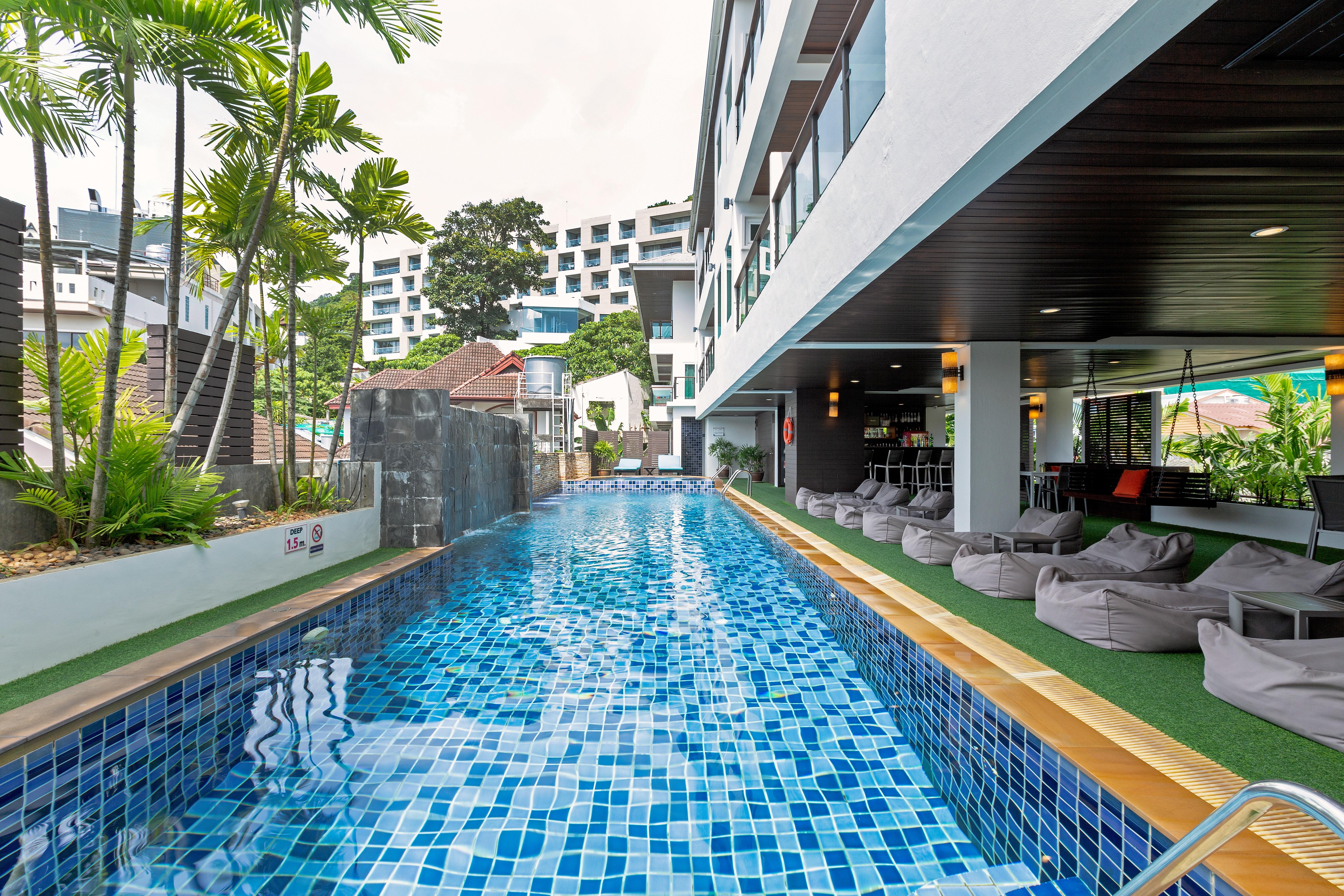 Baramee Resortel Patong Kültér fotó