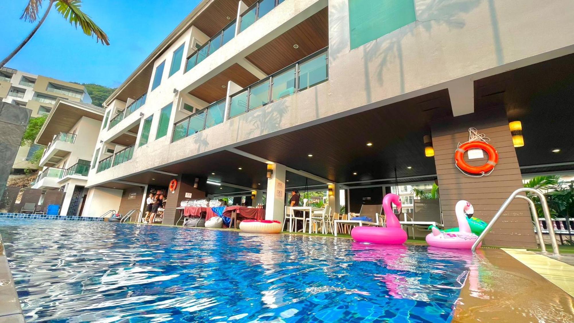 Baramee Resortel Patong Kültér fotó