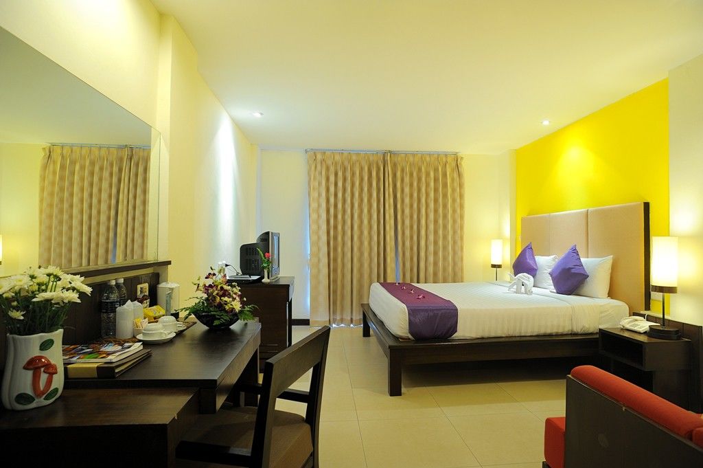 Baramee Resortel Patong Kültér fotó