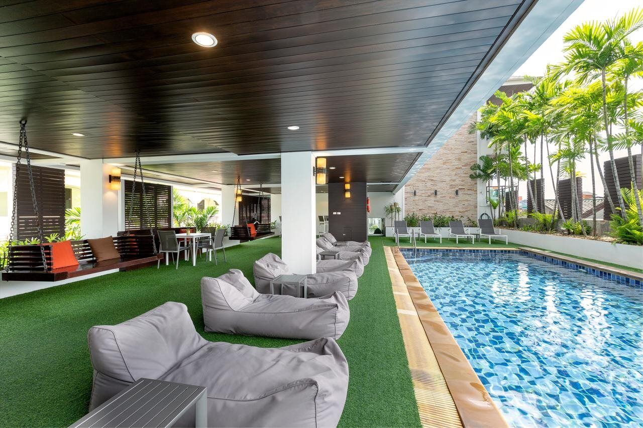 Baramee Resortel Patong Kültér fotó