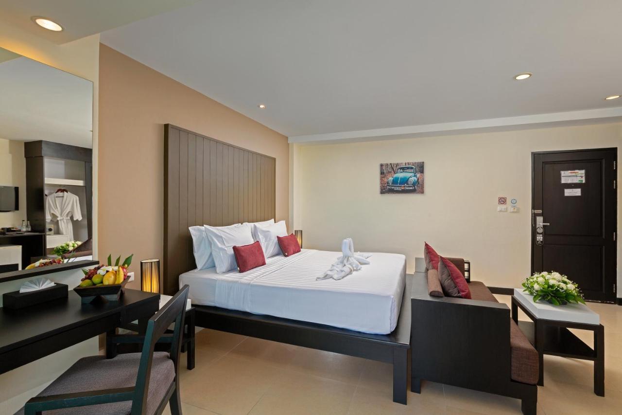 Baramee Resortel Patong Kültér fotó