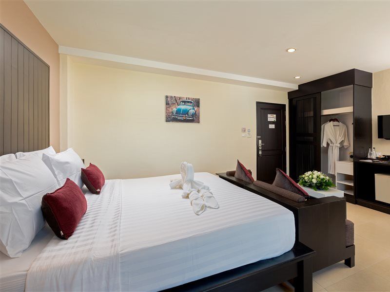 Baramee Resortel Patong Kültér fotó