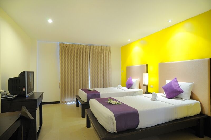 Baramee Resortel Patong Kültér fotó